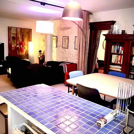 Large North Marais *